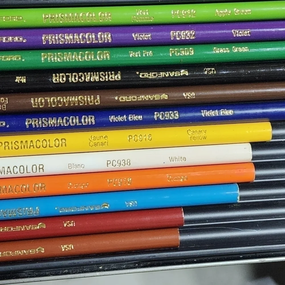 VTG Prismacolor premier set of 12 colored pencils with bonus art stix in tin